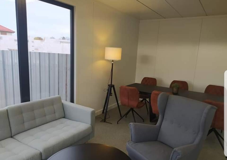 Casa contenedor moderna y escalable - Imagen 2