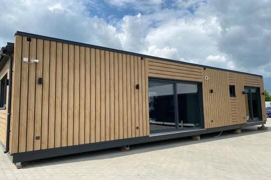 Modelo ContainaLodge 72: Casa contenedor familiar